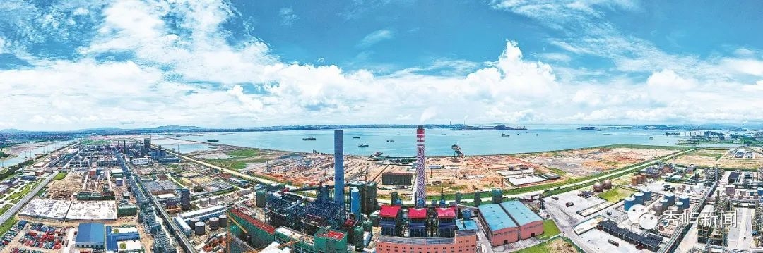 临港而立 产兴业旺二十年乘风破浪,一座滨海新城迅速成长.