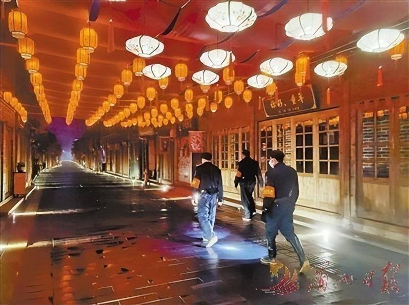 雨夜，古街巡更