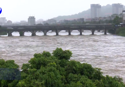 受强降雨影响  木兰溪出现超警戒洪水